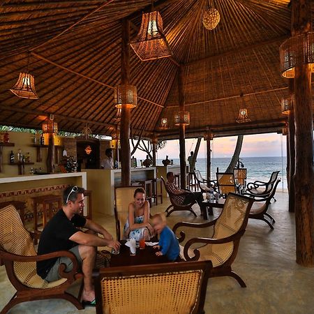 Thejan Beach Cabanas Bentota Exterior foto